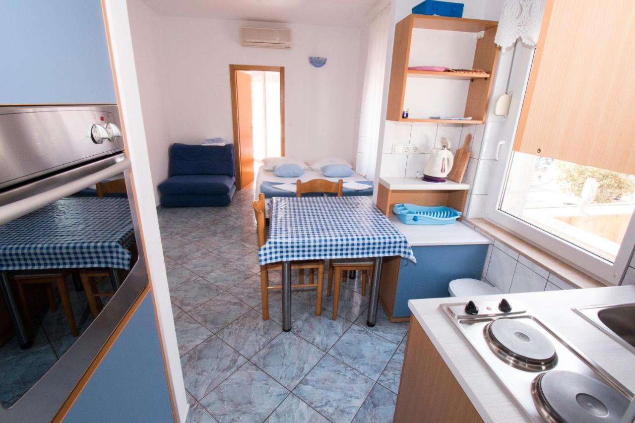 Omis - Michy Apartments Exterior photo